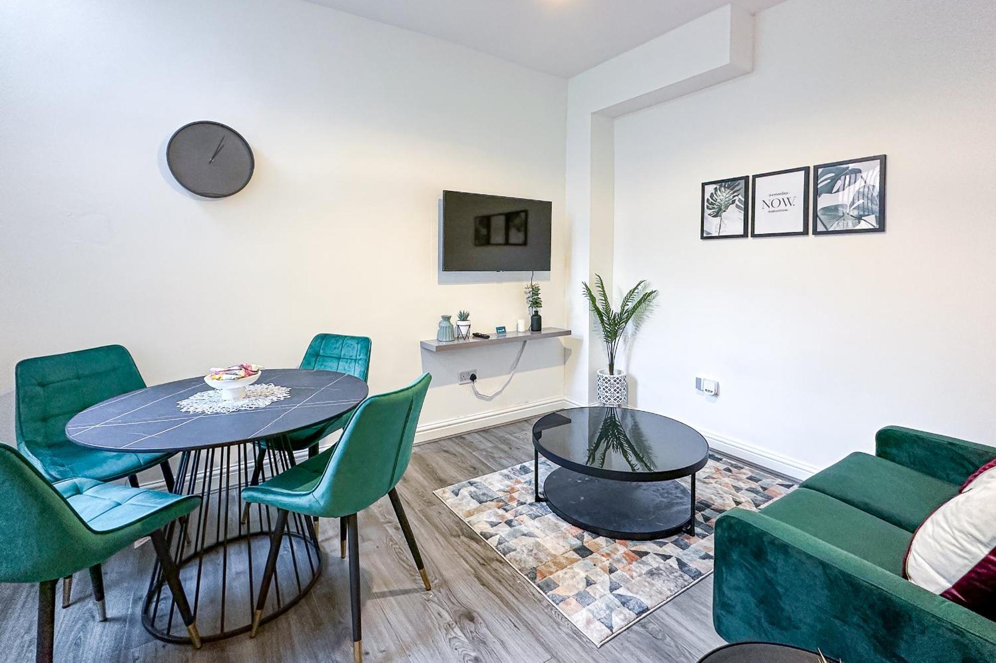 Ashfield Co-Living - Private Room Self-Cater แมนเชสเตอร์ ภายนอก รูปภาพ