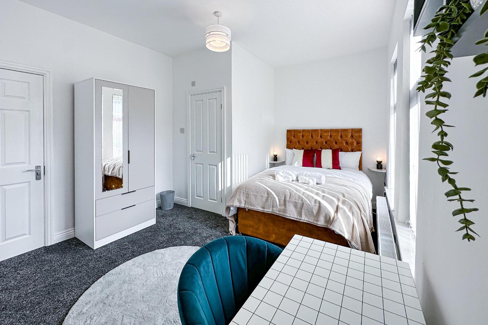 Ashfield Co-Living - Private Room Self-Cater แมนเชสเตอร์ ภายนอก รูปภาพ
