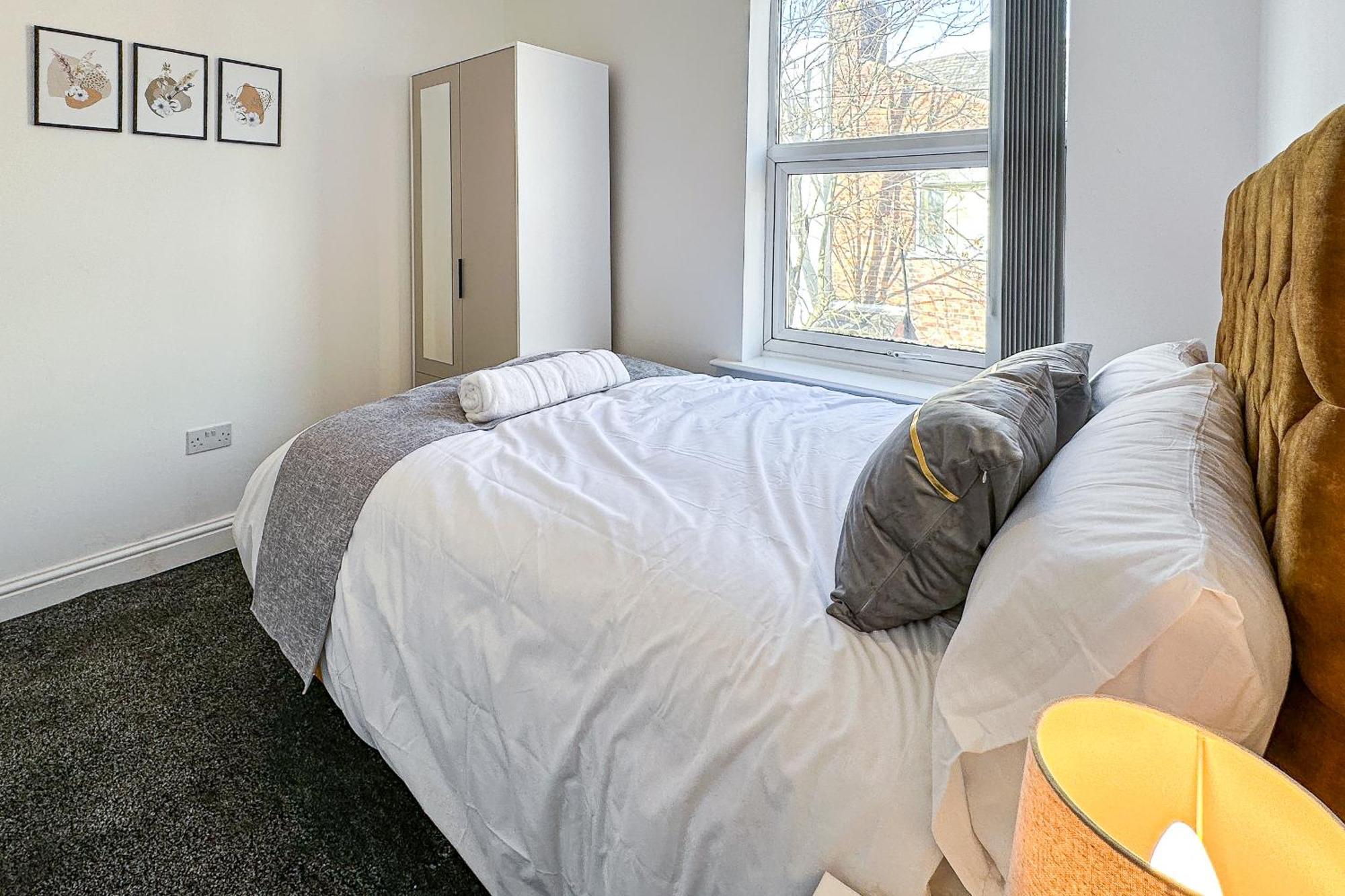 Ashfield Co-Living - Private Room Self-Cater แมนเชสเตอร์ ภายนอก รูปภาพ